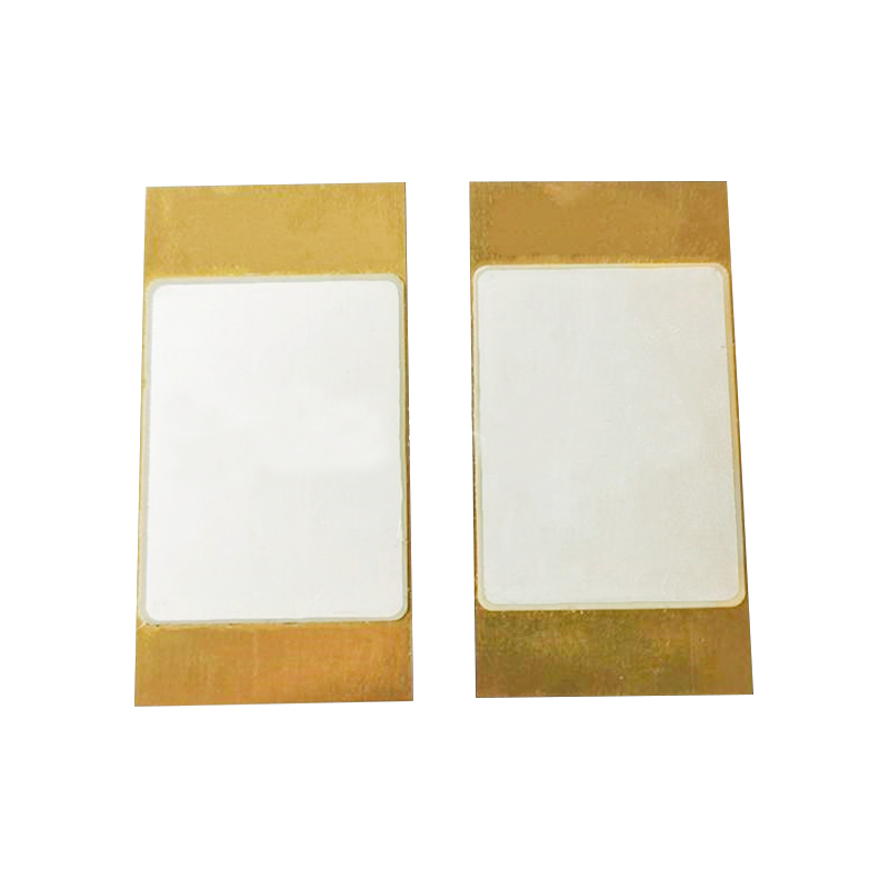 Rozpylacz piezoelektryczny z czujnikiem wytwarzania energii/ogrzewania